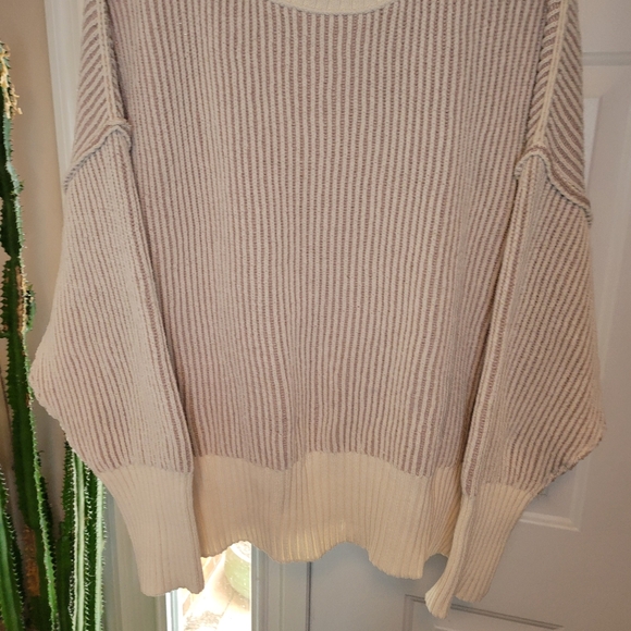 Altar''d State Cream/White Chenille Longsleeve Cozy Sweater, Size L - Picture 5 of 9